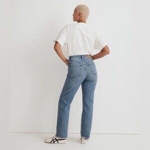 Madewell 90s Straight Jeans Size 32